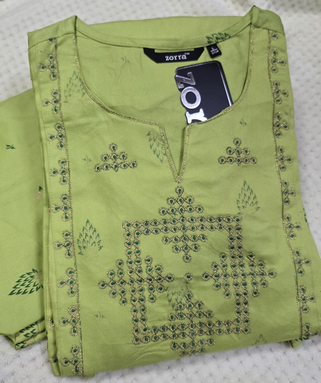 Zorra Rayon Straight Cut Kurti