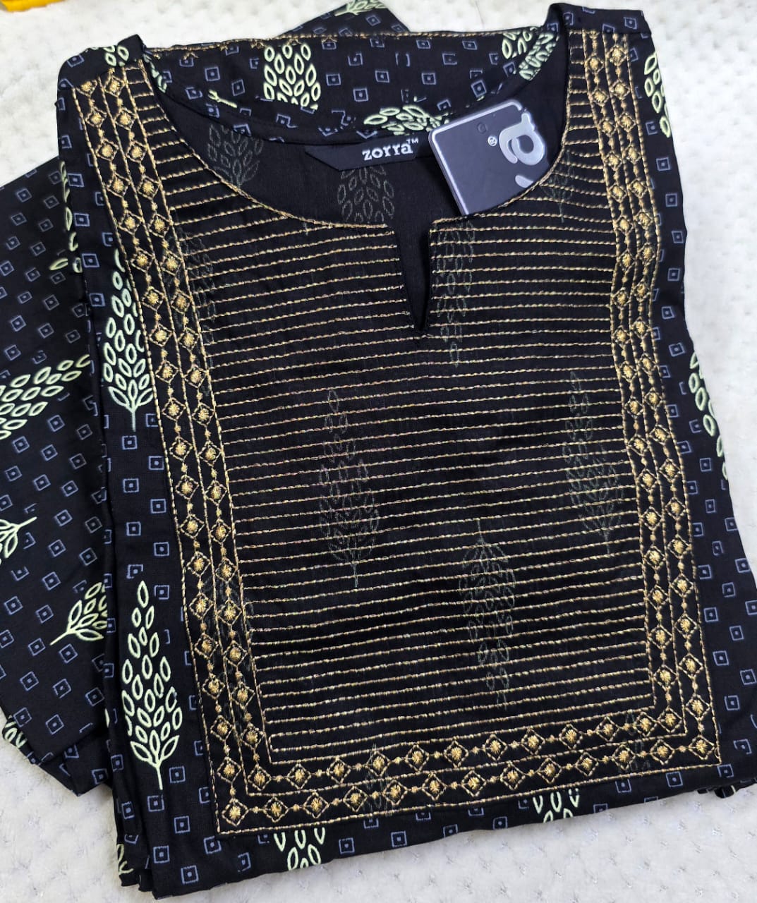 Zorra Rayon Straight Cut Kurti
